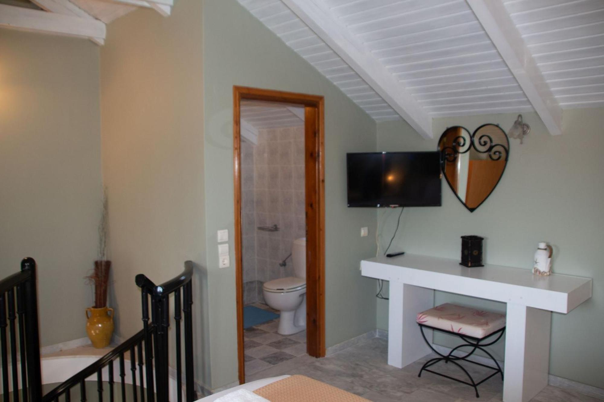 Avesta Apartments - 200M From The Beach Vasilikí Chambre photo