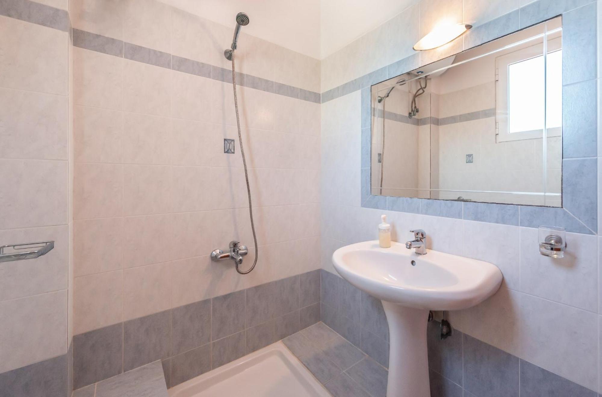 Avesta Apartments - 200M From The Beach Vasilikí Chambre photo